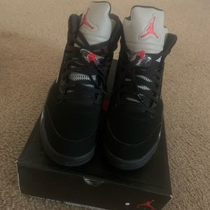 Air Jordan 5 Black Metallic